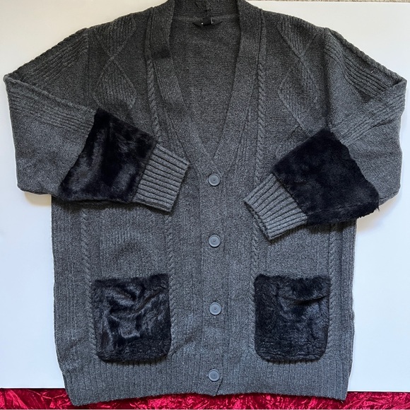 Vera Wang Cable Knit Fur Trimmed Cardigan Sweater - Picture 6 of 13